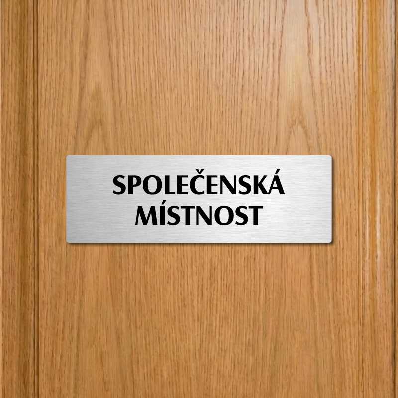 Společenská místnost, 200x66mm, stříbrná popiska s ozdobou uprostřed